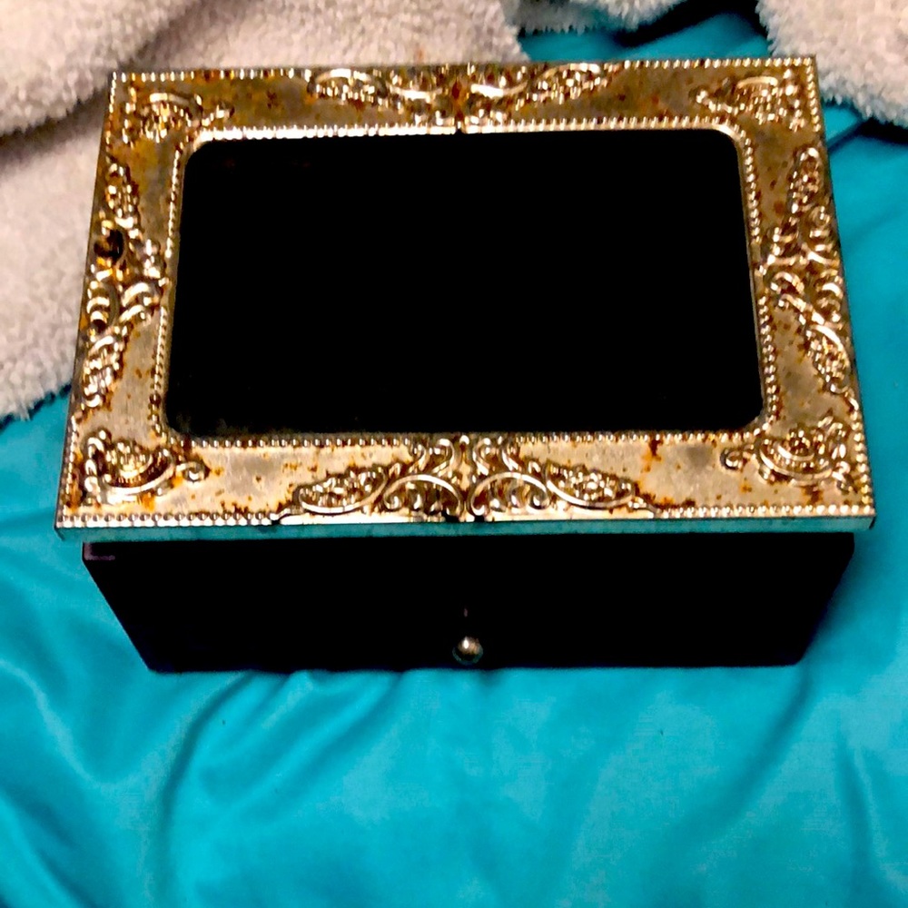 Jewelry box, brand new with a drawer